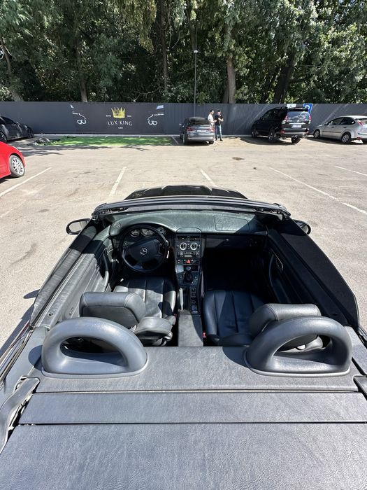 Mercedes SLK 200