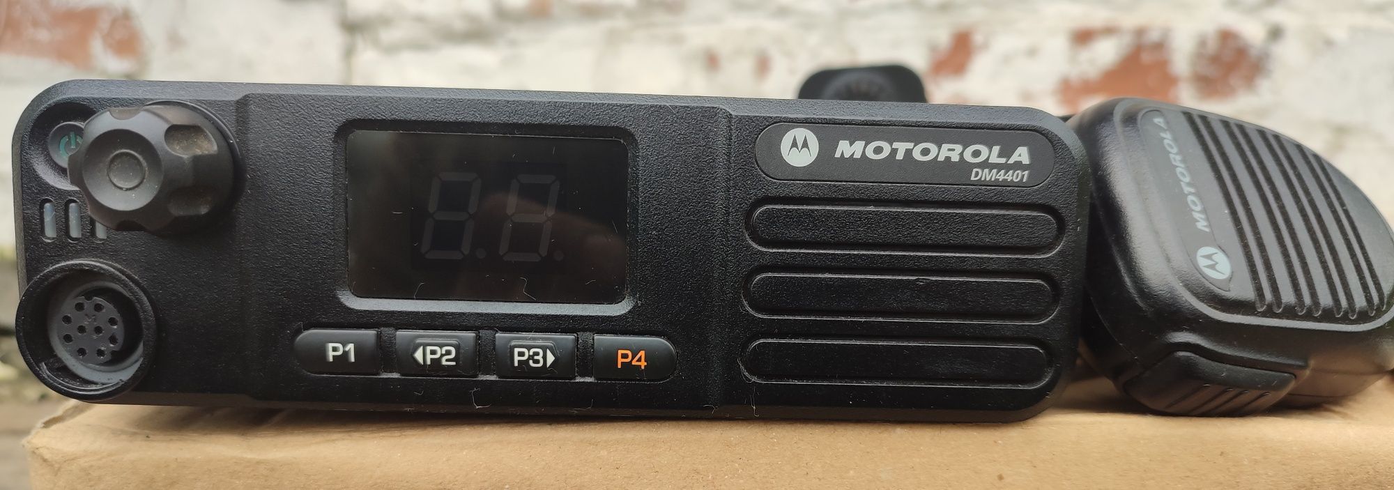 Motorola DM 4401 VHF 136-174 mHz +AES 256