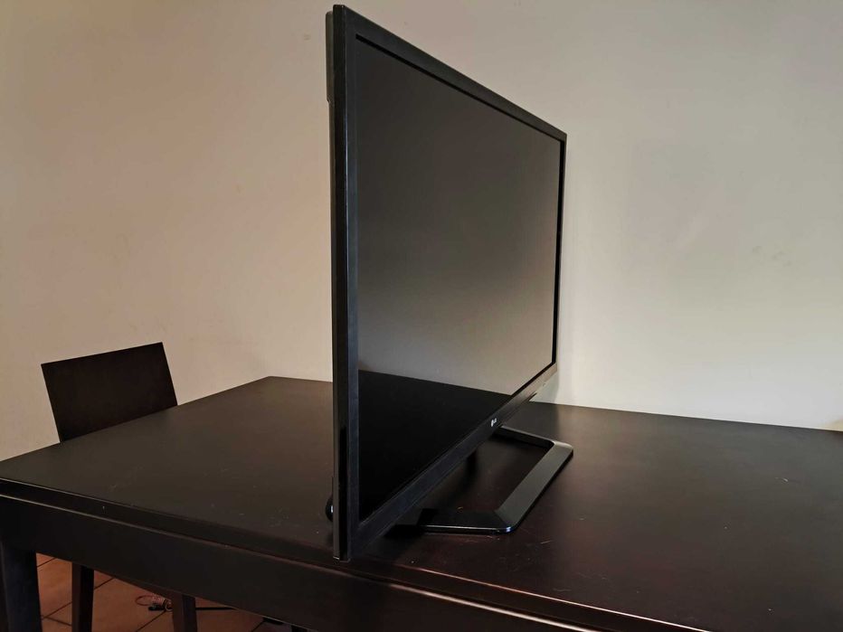 Televisor LG 42” 3D Full HD (1080p) 42LM620S – NÃO É SMART