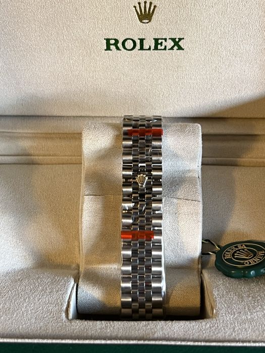 Rolex Oyster Perpetual Datejust Silver/Black