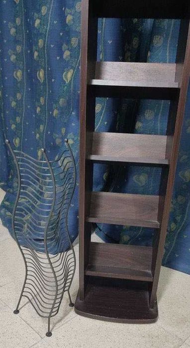 Estante para CD's em Madeira