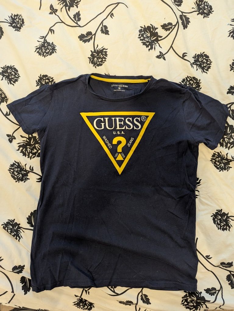 Guess, oryginalny T-shirt S / M / 16 lat.