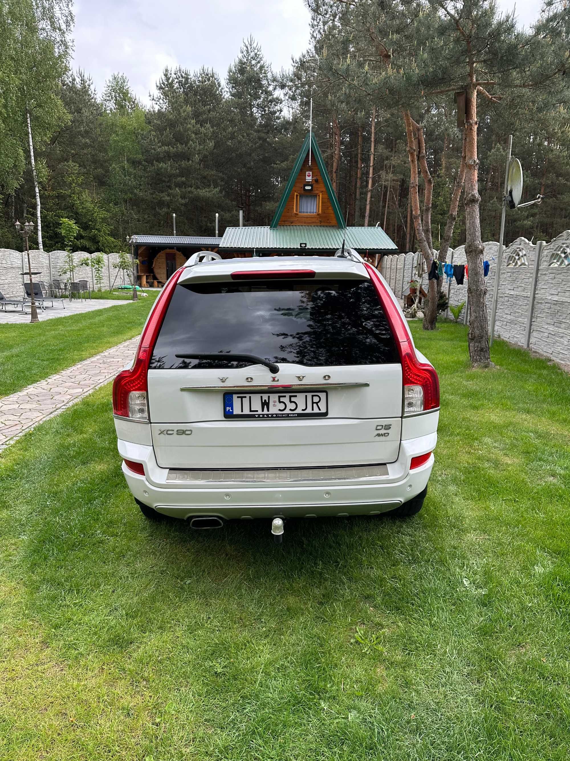 Volvo XC 90 2,4 D5 AWD 200KM 7 osób SUMMUM Salon Polska BEZWYPADKOWY