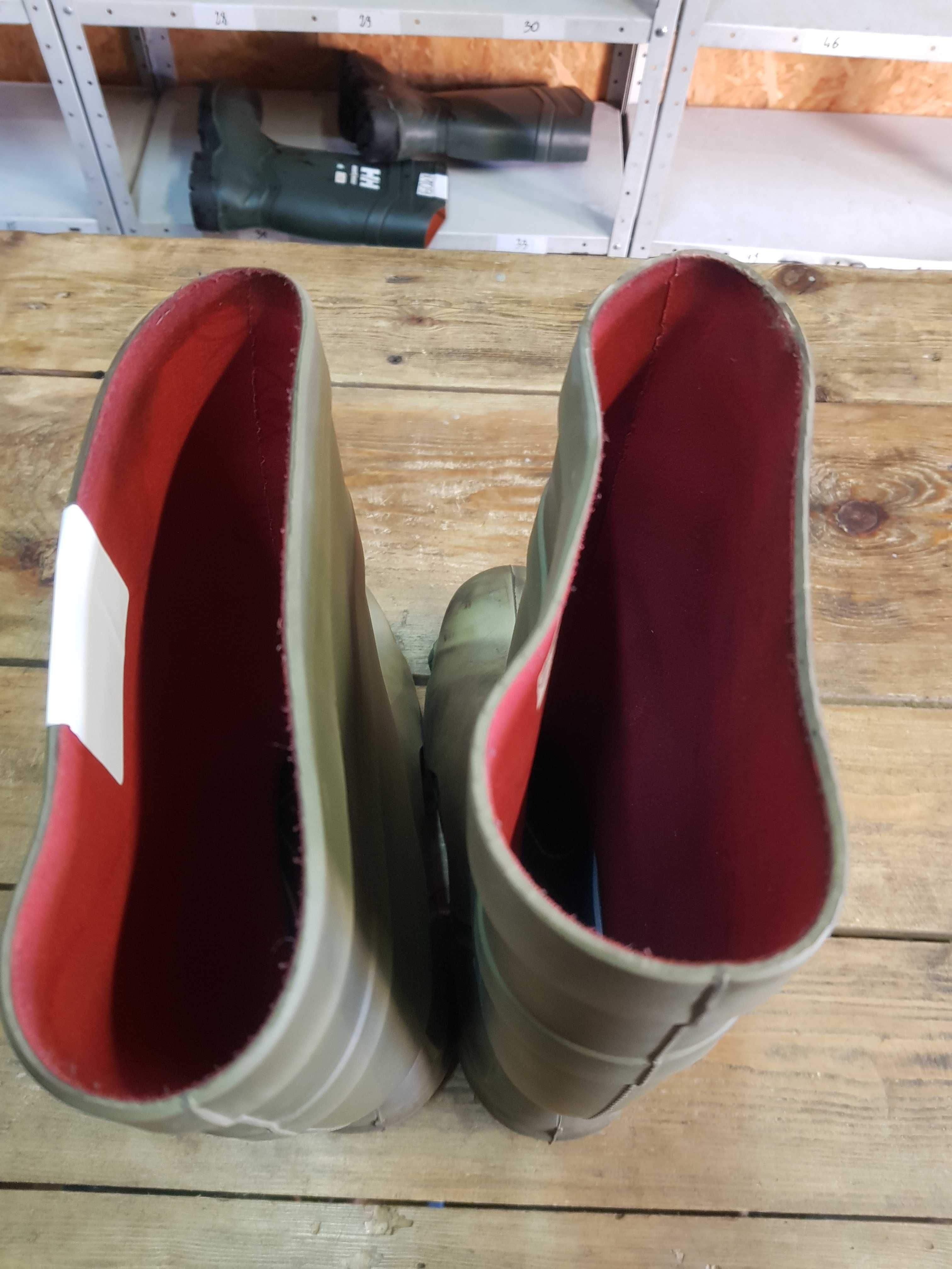 Kalosze robocze DUNLOP rozm 43 wkł 28,5 cm S3