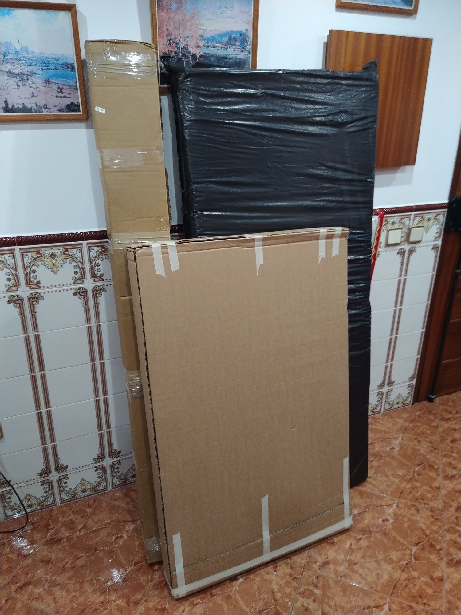 Cama para criança bebé menina casa quarto apartamento vivenda carro.