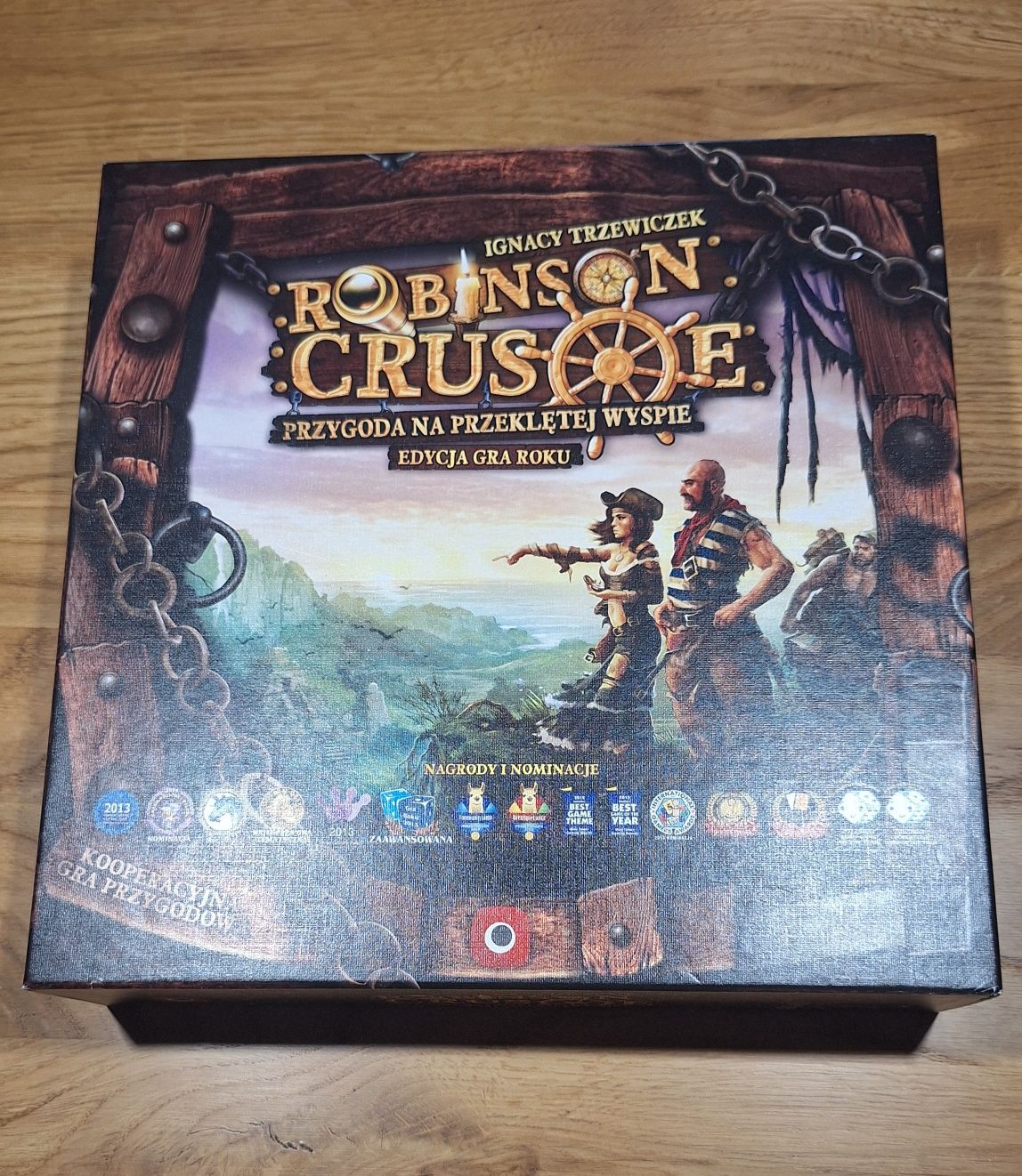 Gra planszowa Robinson Crusoe - przygoda na przeklętej wyspie