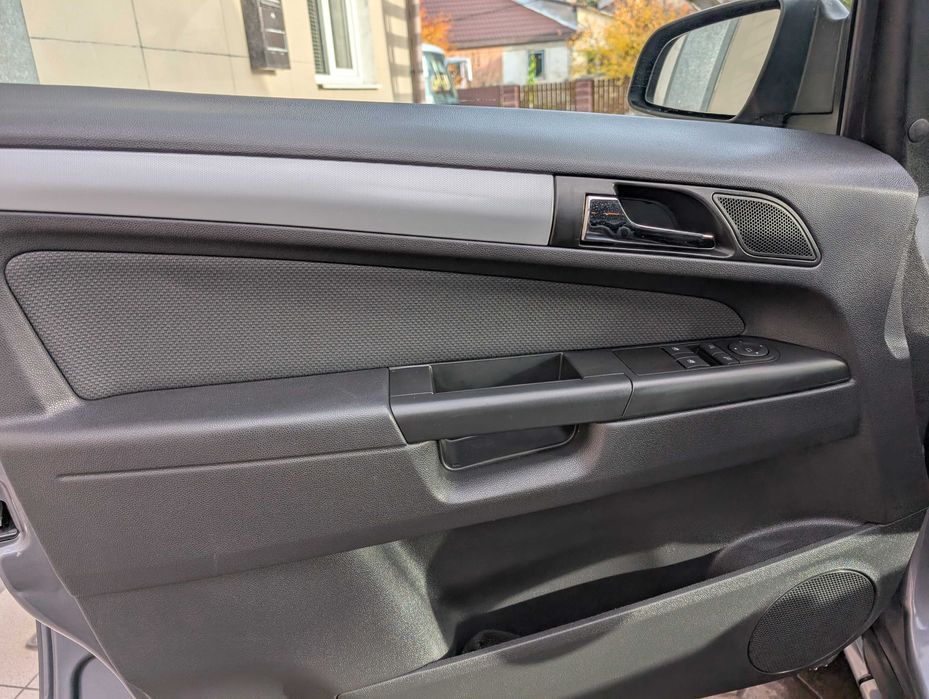 Свіжопригнаний Opel Zafira (зі Швейцарії), 176тис оригінальний пробіг