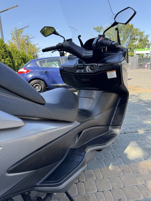 Suzuki skywave Limited 400 2015