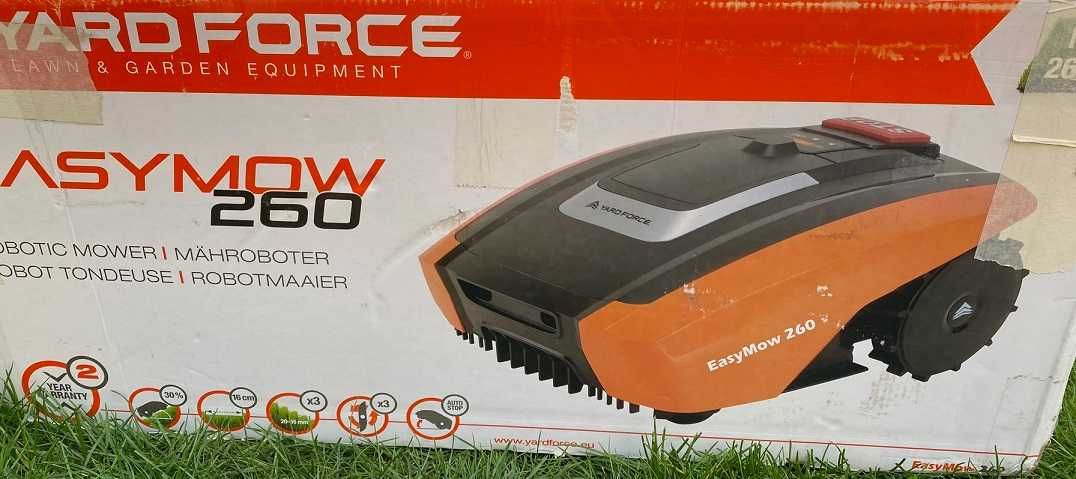 Robot koszący YARD FORCE EasyMow 260, powystawowy, stan idealny