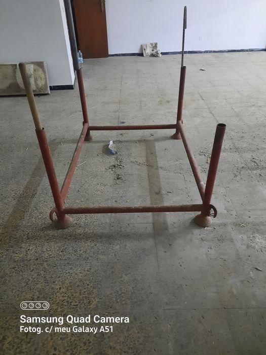 Suporte de prumos extensores