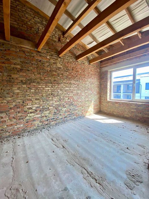 Котедж на Щасливому преміум - сегменту