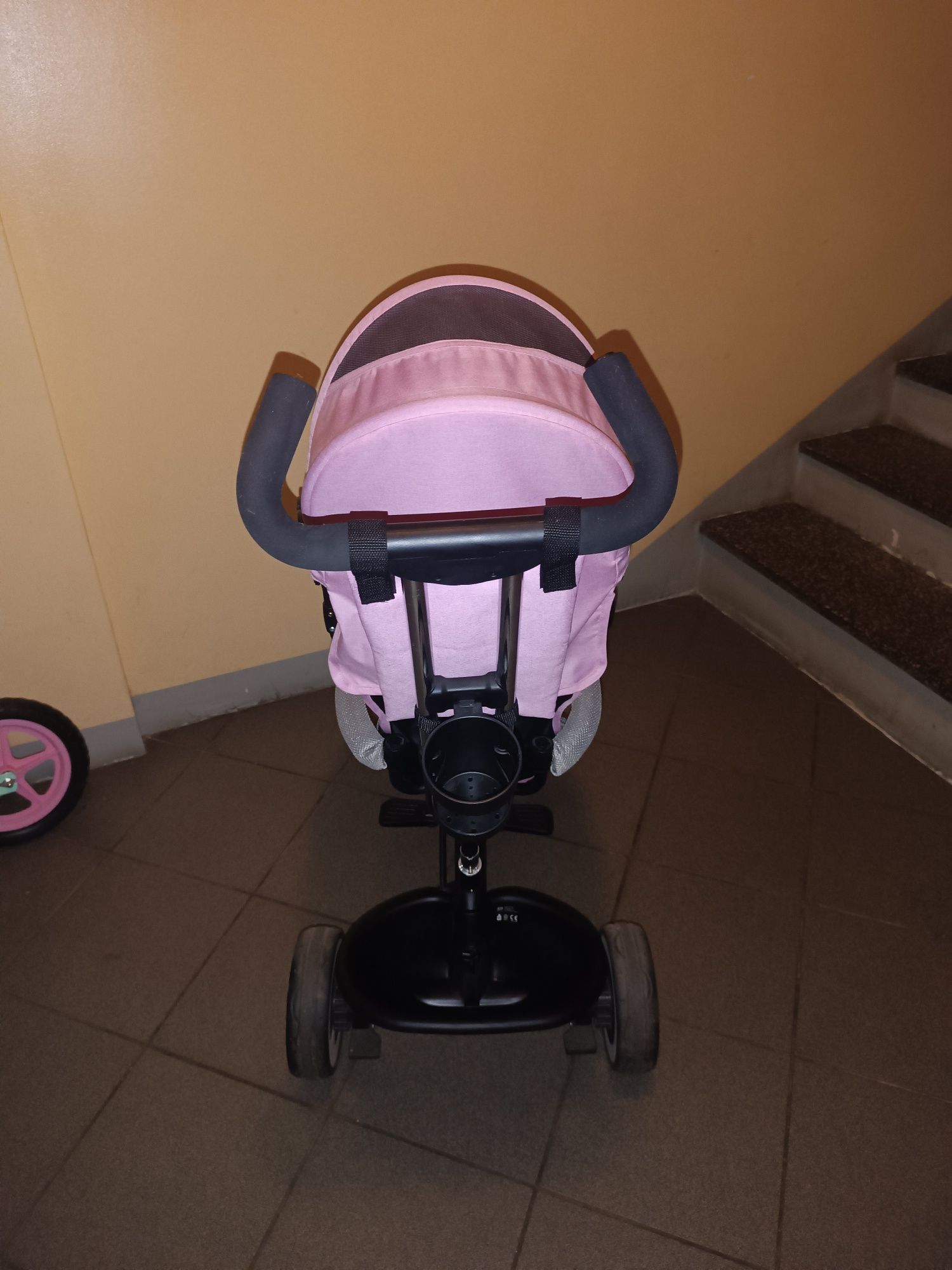Rowerek trójkołowy KinderKraft ASTON