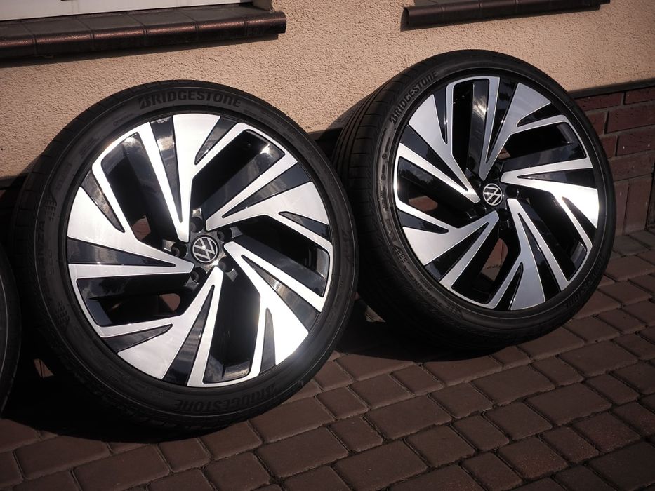 →Felgi+opony OEM Volkswagen Narvik ID.4 21x8,5/9 5x112 idealny stan