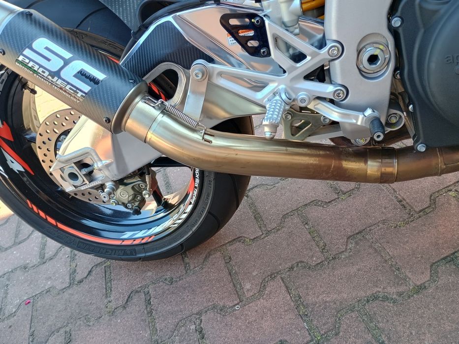 Aprilia rsv4 tuono błotnik przedni przód CZESCI