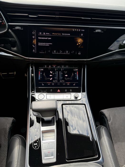 AUDI Q8 S-LINE 3.0 Дизель 2019 року