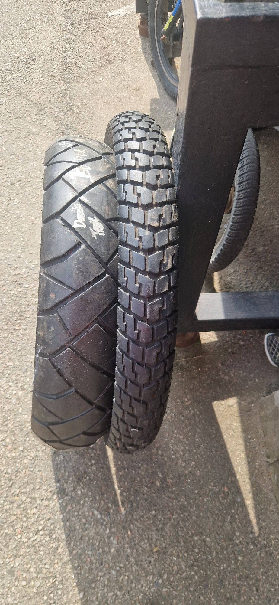Мото резина Dunlop 150 70 18 та 90 90 21