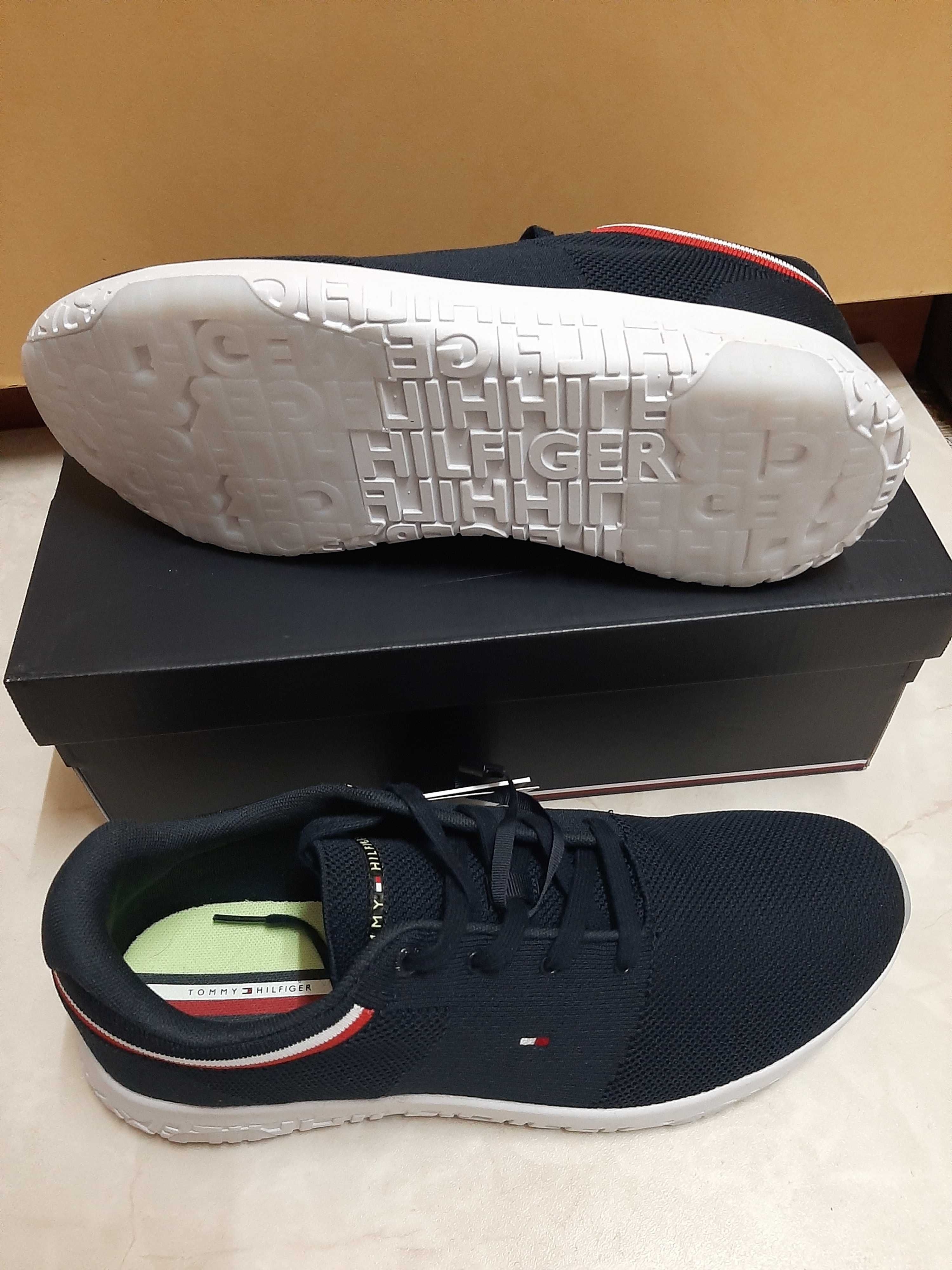 Buty Tommy Hilfiger nowe 45 Desert sky męskie