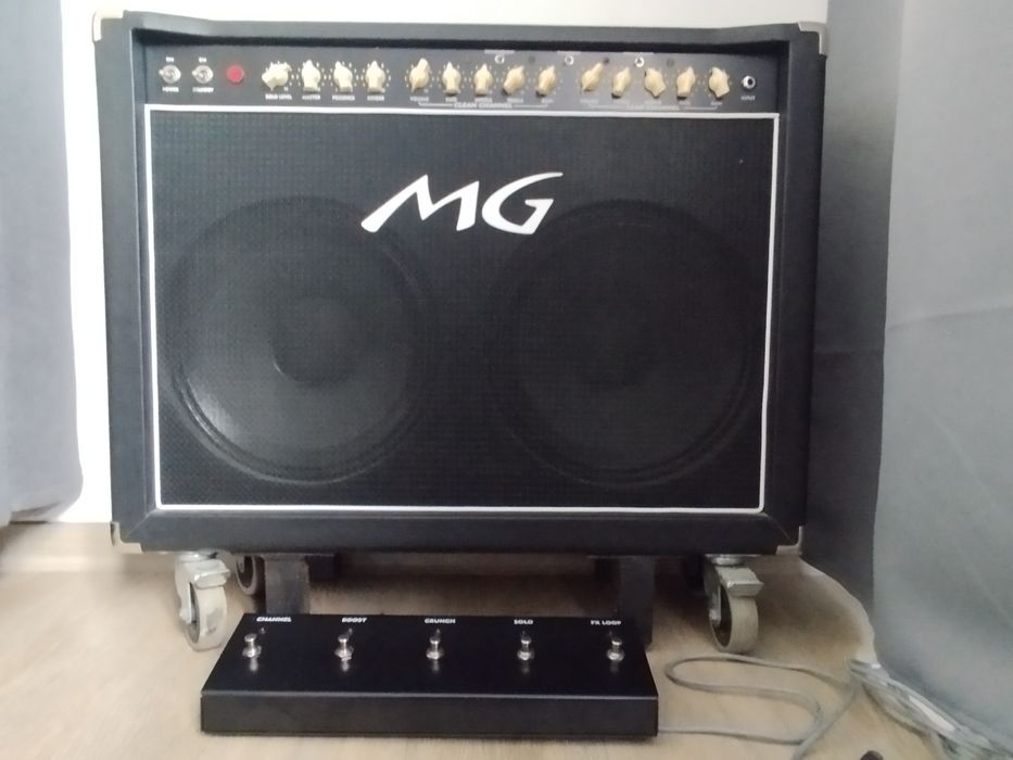Wzmacniacz gitarowy MG vintage 50