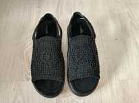 Buty ażurowe damskie