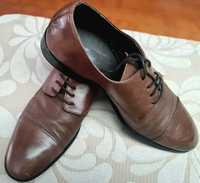Sapato Suits Inc
- Tamanho 39
