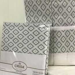 Cortinados- Confeção e montagem, com rigor e profissionalismo.