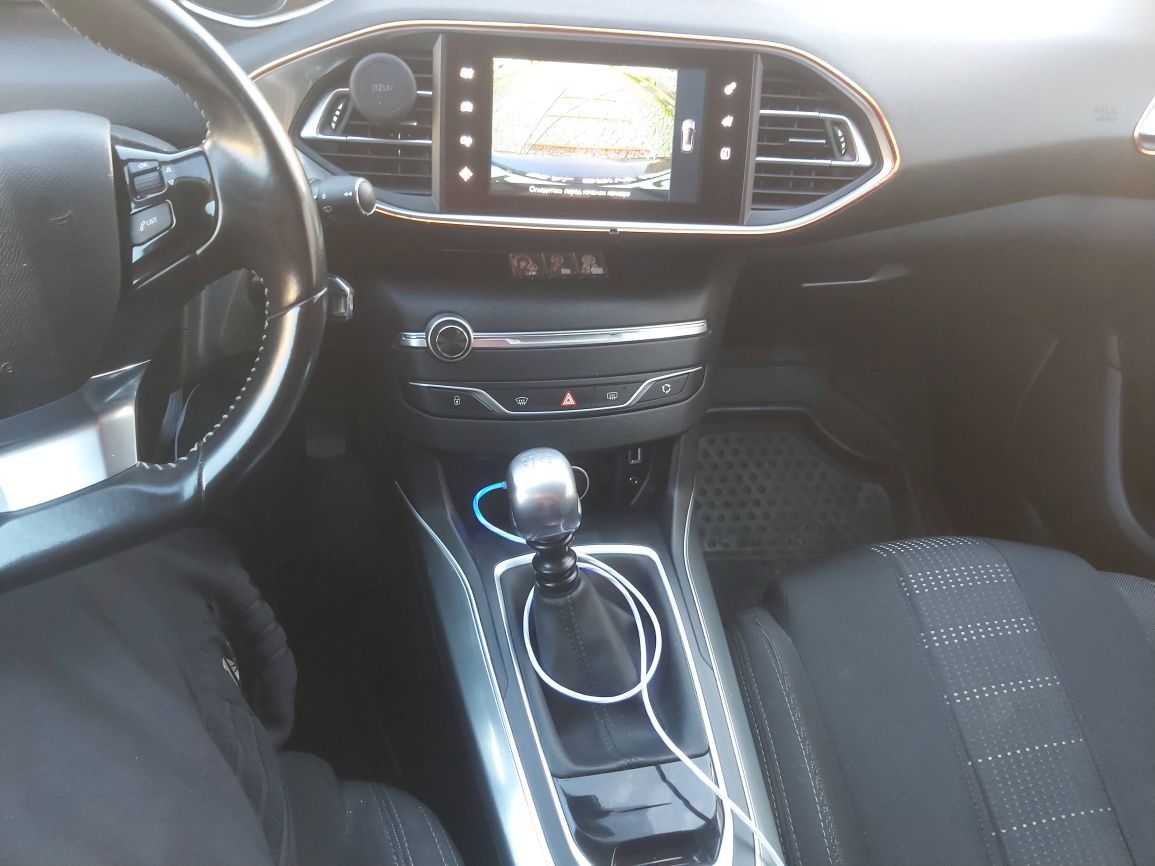 Peugeot 308 allura