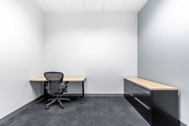 Prywatna powierzchnia biurowa dla 1-2 osób-Regus Wojewódzka