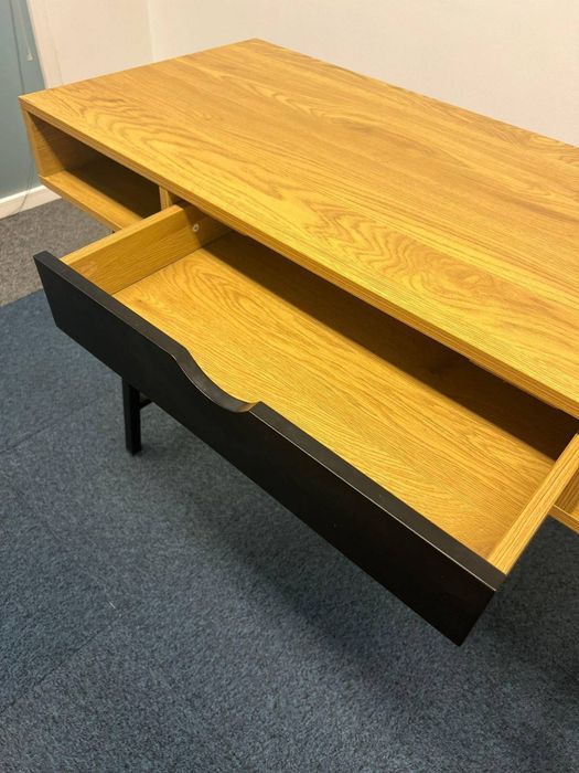 Secretaria Jysk Abbetved 48x120cms