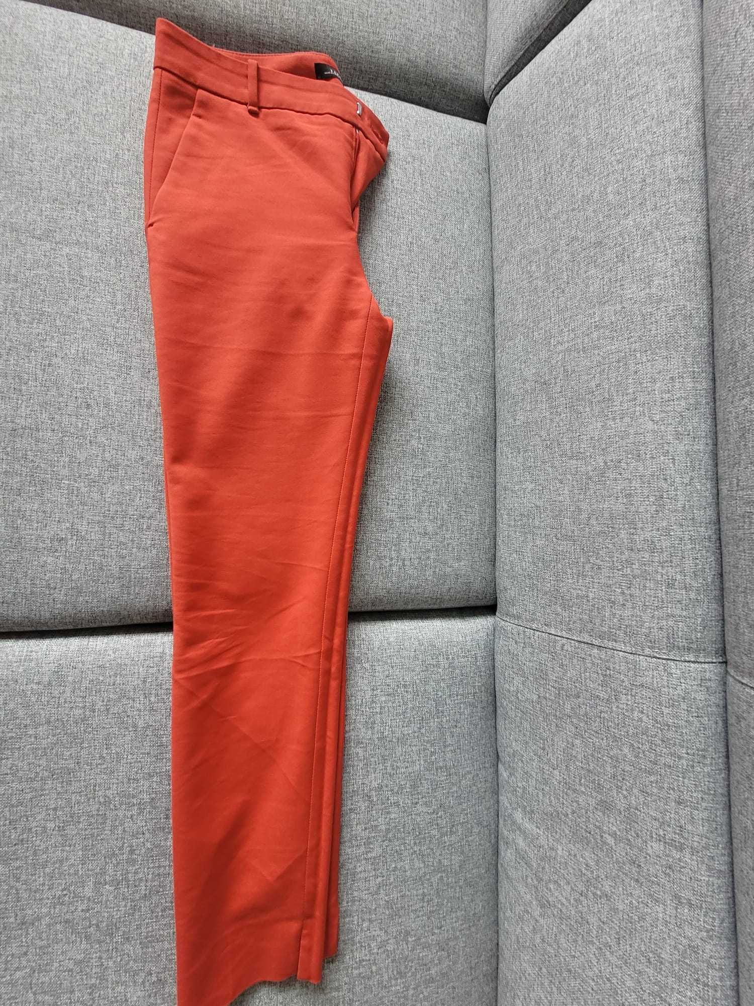 Spodnie damskie czerwone Zara rozmiar 34