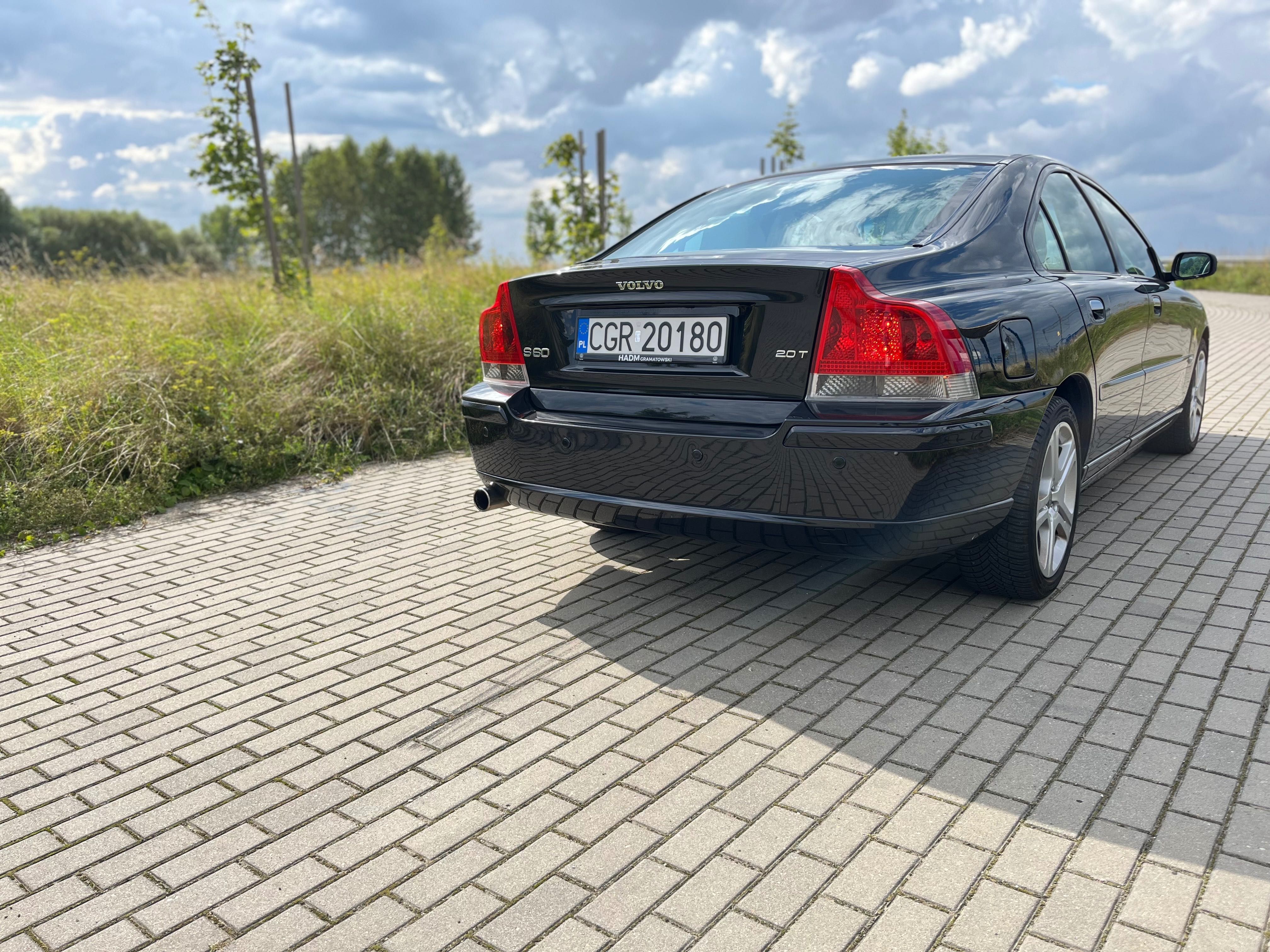 VOLVO S60  R5 2.0T