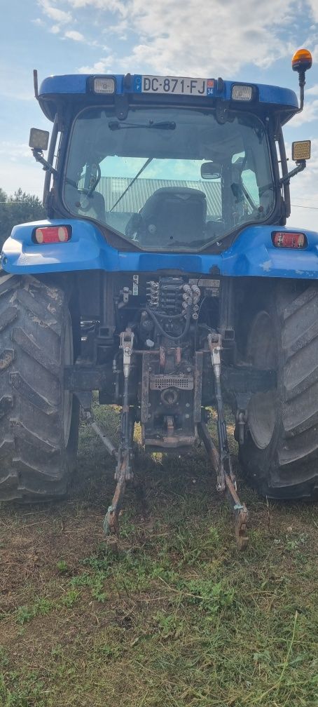 New Holland ts125A 2005r