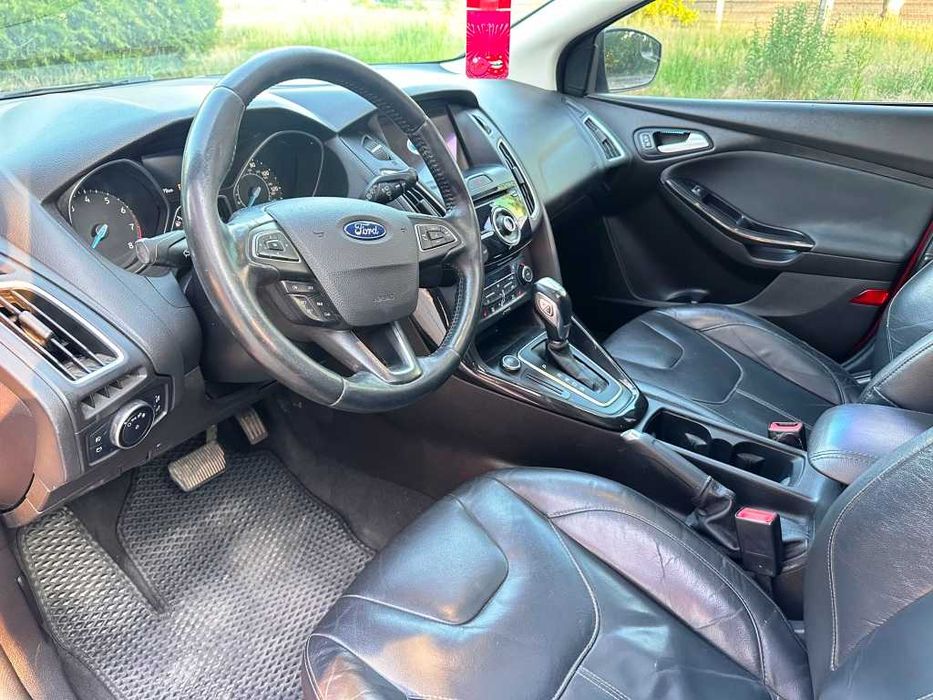Ford Focus Rest TITANIUM