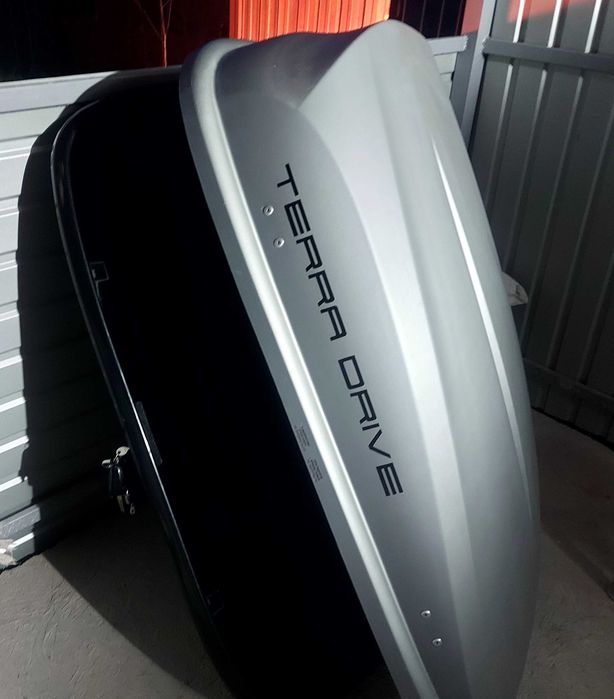 Автобокс Terra Orive 320 серый, б/у.