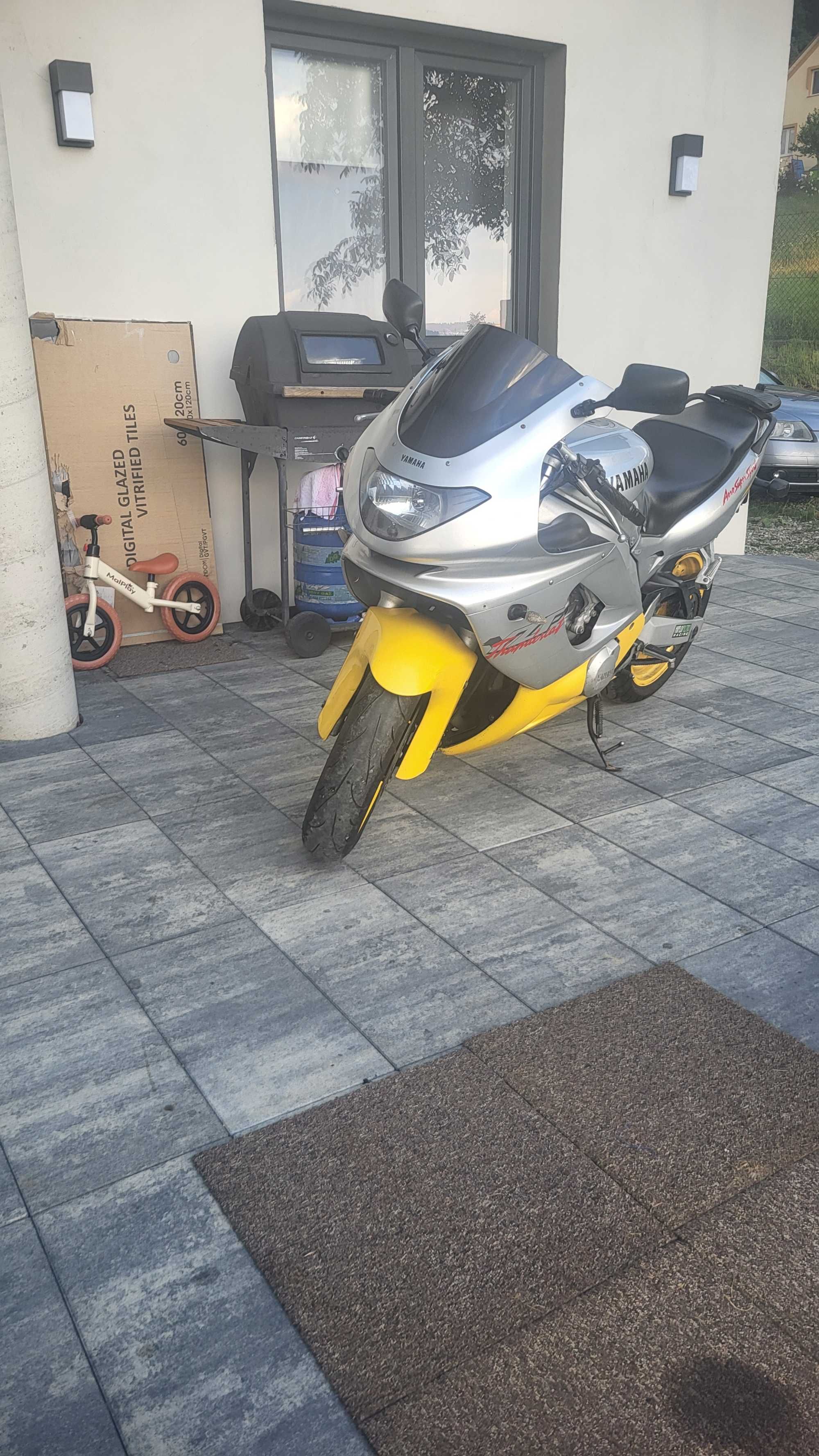Yamaha thundercat