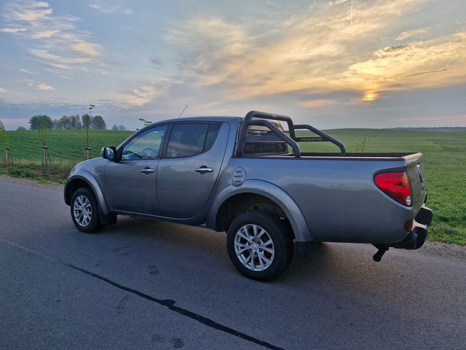MITSUBISHI L200 rok 2014