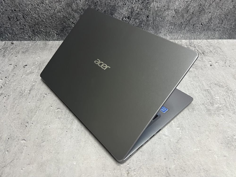 Acer Swift 14 Pentium N5000 2.7 GHz / 256 SSD / 4GB DDR4 / 14"FullHD