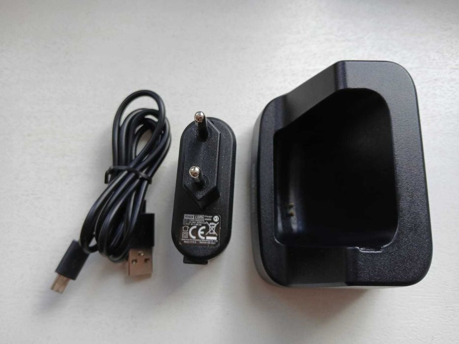 Stacja ładująca / ładowarka telefon MAX COM MM817