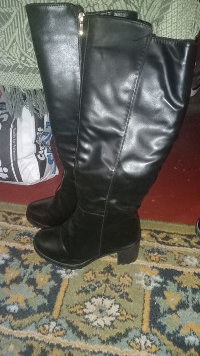 Взуття жіноче зимове