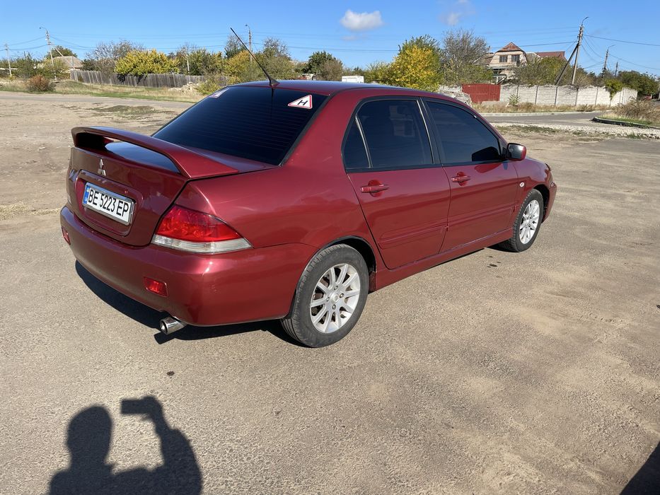 Mitsubishi Lancer газ Автомат