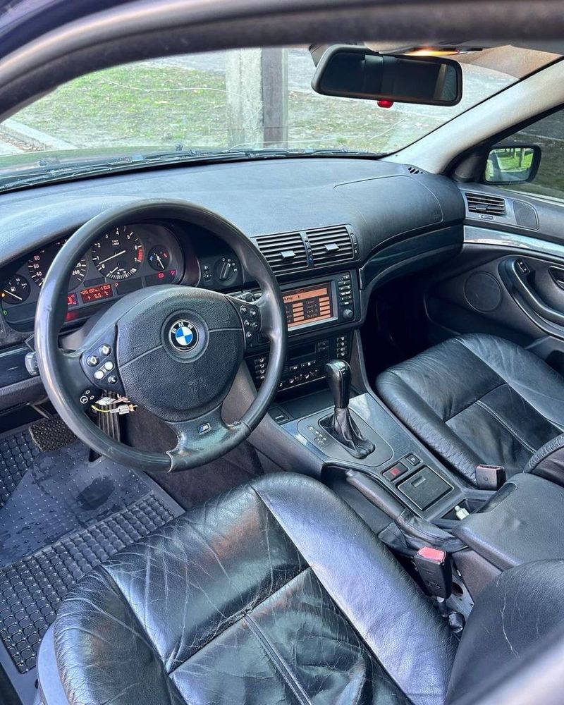 BMW E39 1996 року.