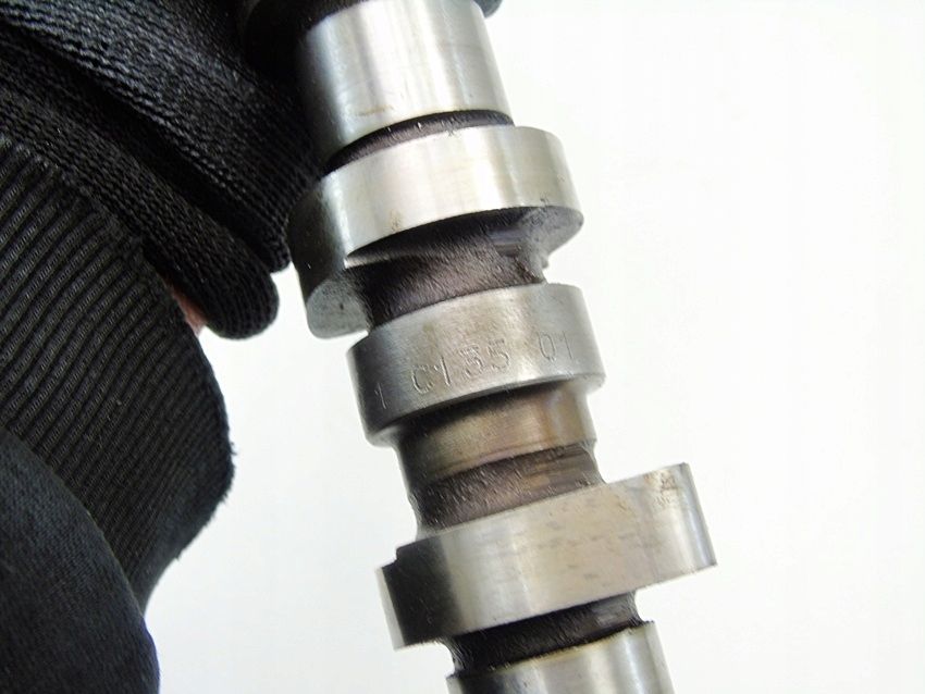 Wałek rozrządu głowicy 1.6 16V 307 C4 C2 207 Xsara 308 Partner