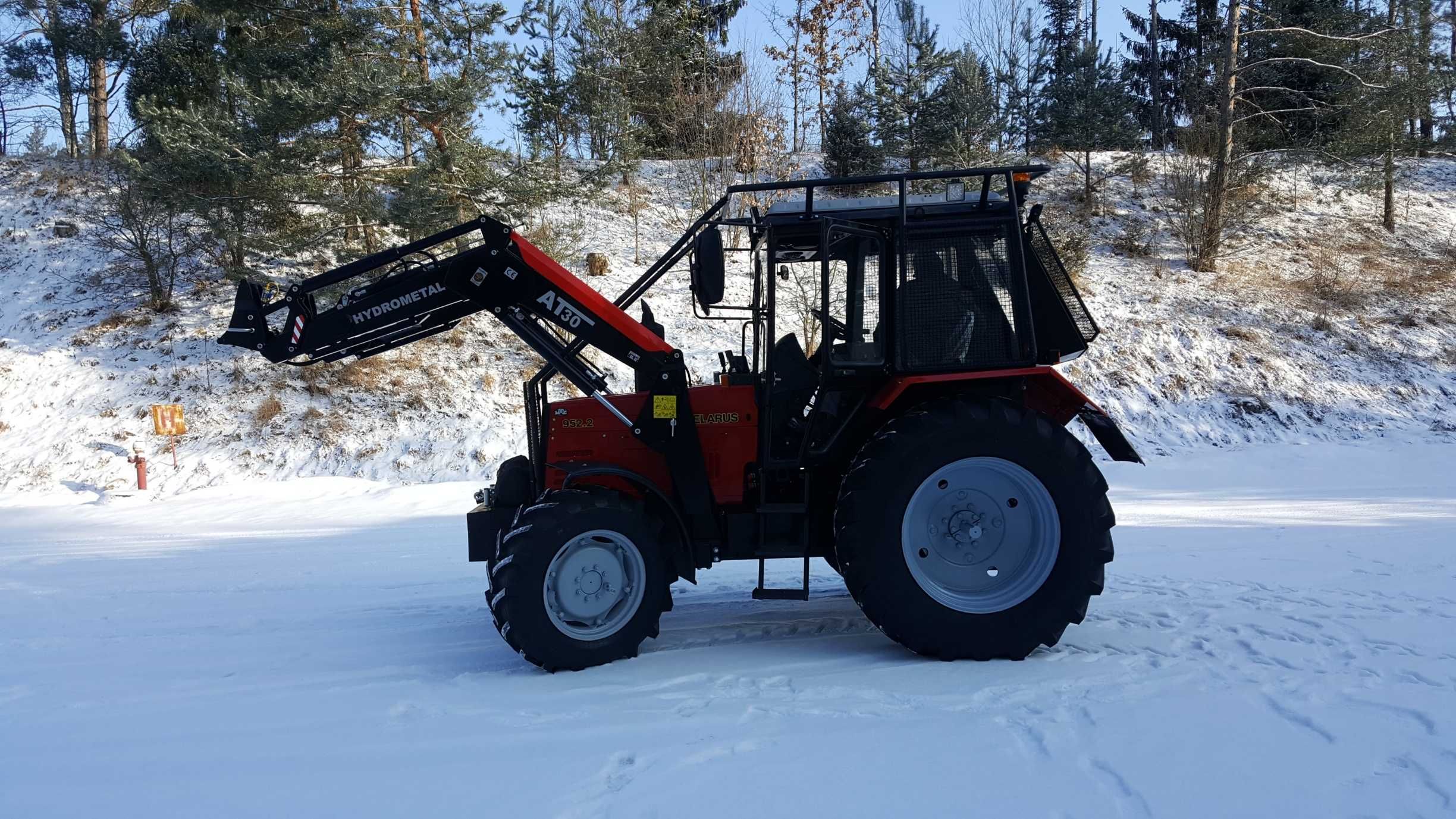 Ładowacz TUR AT-30 MTZ Belarus URSUS ZETOR New Holland JD FENDT