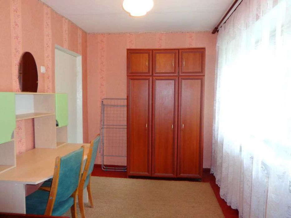 3-х к кв вул М Залізняка (5 ОКРЕМИХ СПАЛЬНИХ МІСЦЬ) Автостоянка,Бойлер