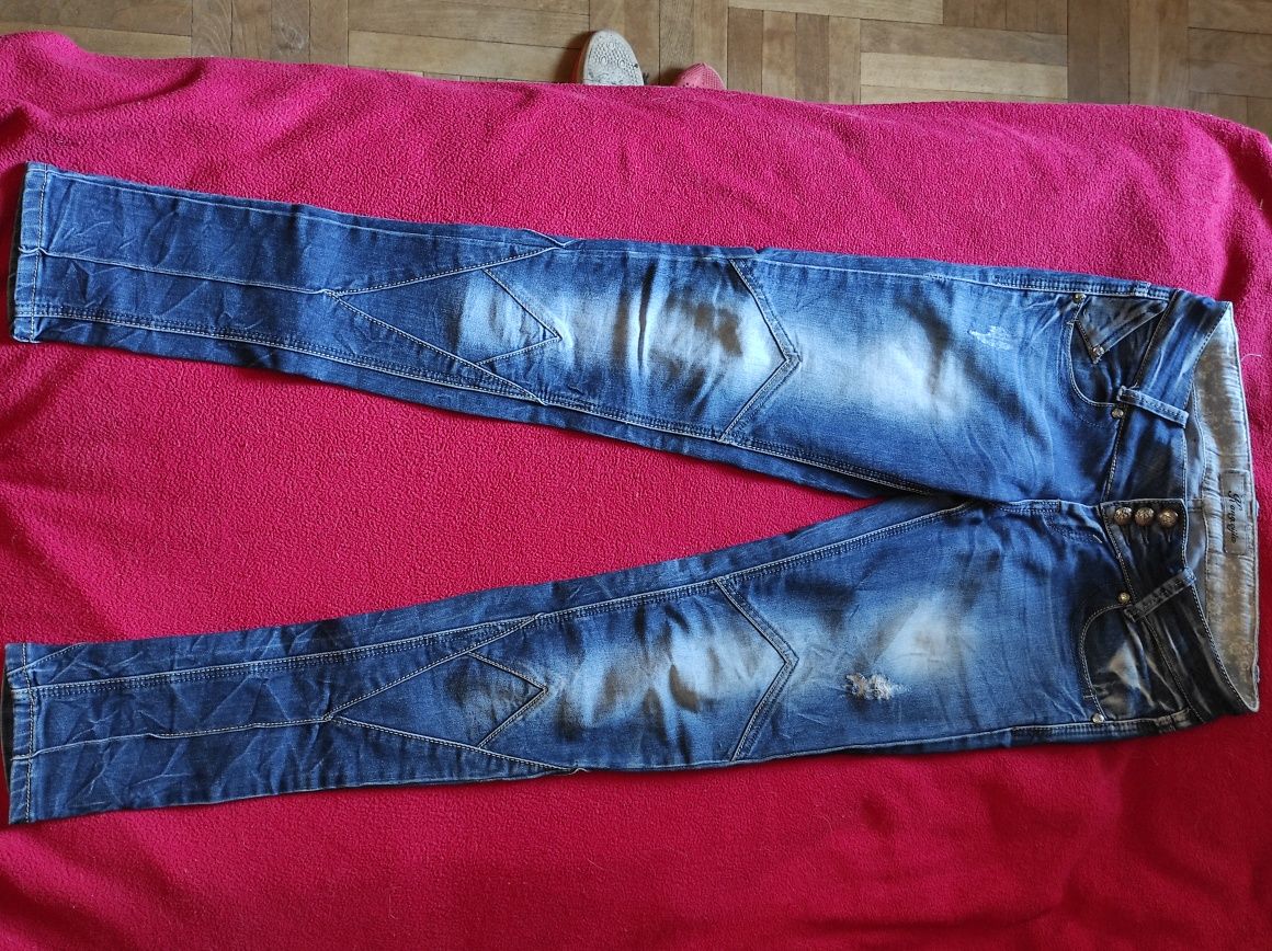 Женские   джинсы