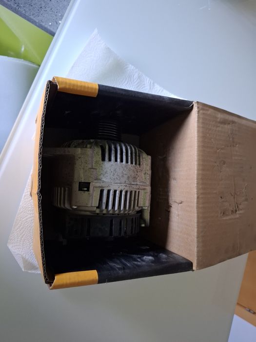 Alternador automóvel