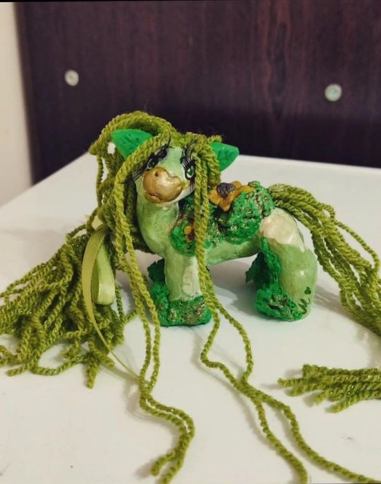 Фигурки из глины