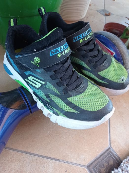 Кросівки Skechers