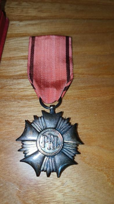 Medal Order Sztandaru Pracy PRL stan bdb