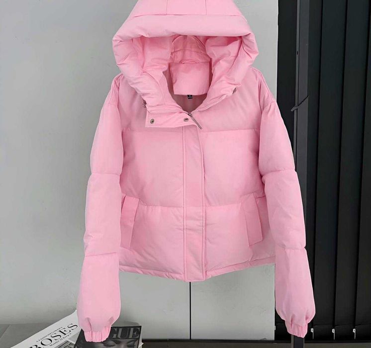 Теплая женская зимняя куртка с капюшоном + Подарок*