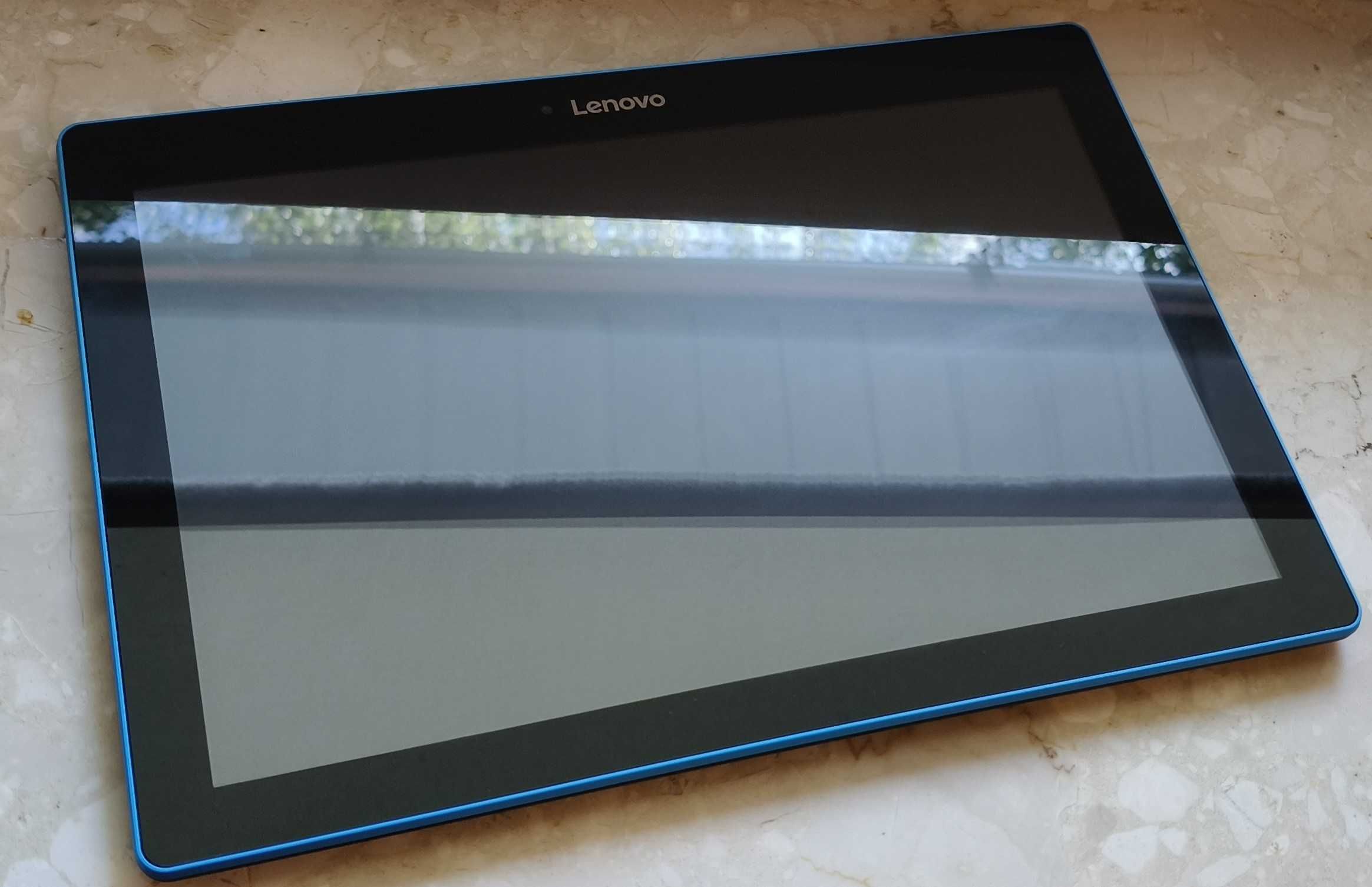 Tablet Lenovo TAB 10 TB-X103F 10,1" 1GB/16GB + etui otwierane skórzane
